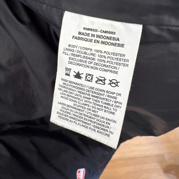 Nike Filled Hooded Zip Jacket • Black • Size Medium • Street / Outdoor Essential - Picture 13 of 14